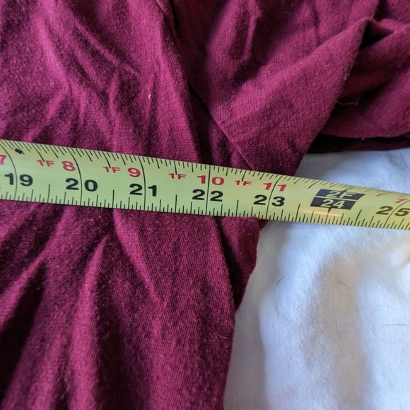 Women's 1X Holiday Tee Wine Colored V Neck - Picture 5 of 9